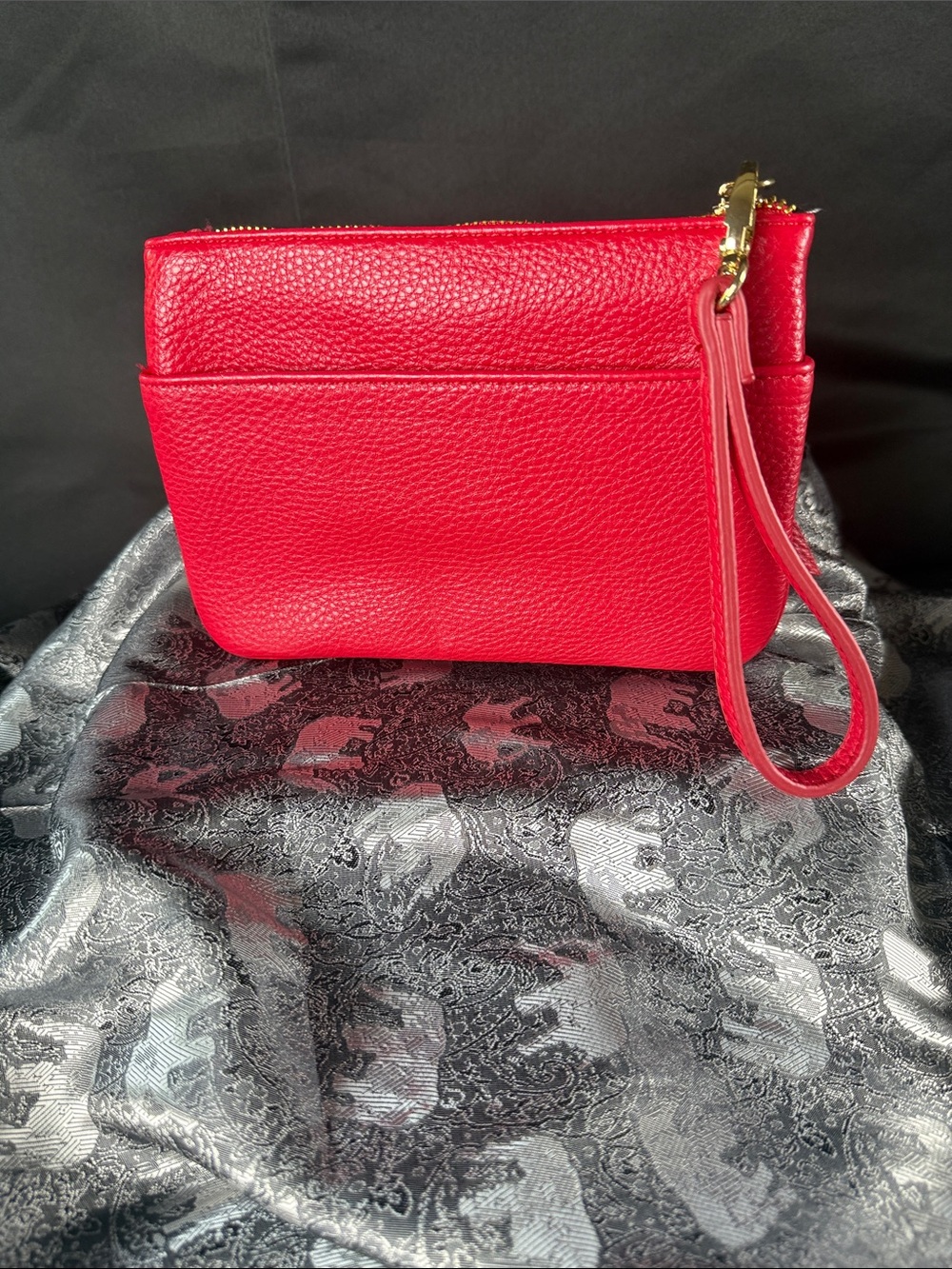 Steve Madden Red Leather Wristlet Clutch with Gold Hardware - Picture 2 of 3